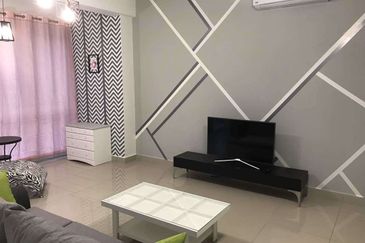 Cyberjaya Puchong Vision Residence Corner, 2park, Fully Furnish, Cantik