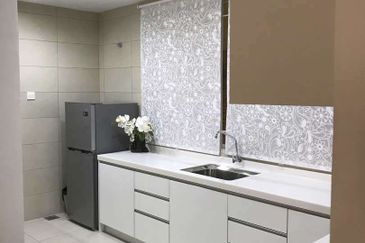 Cyberjaya Puchong Vision Residence Non Bumi, Corner, 2park, Full Furnish