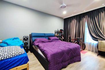 Bandar Saujana Putra 2storey house SUPER CANTIK RENO, EXTEND KITCHEN