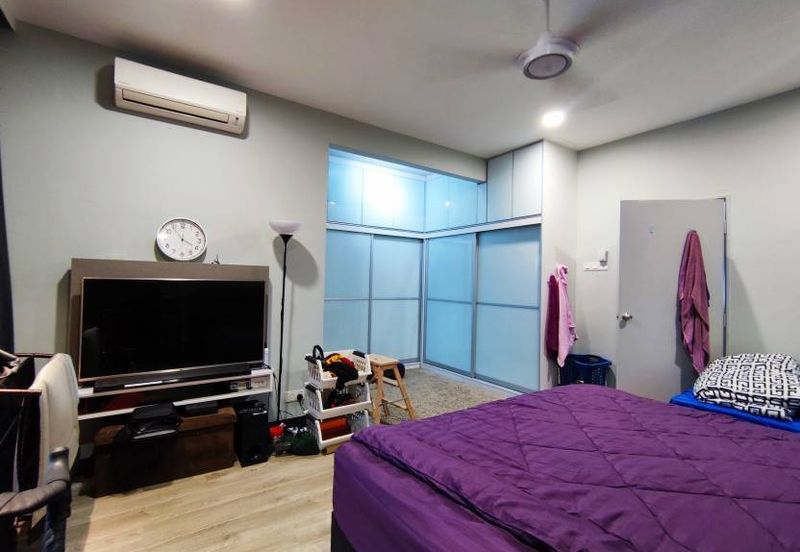 Bandar Saujana Putra 2storey house SUPER CANTIK RENO, EXTEND KITCHEN