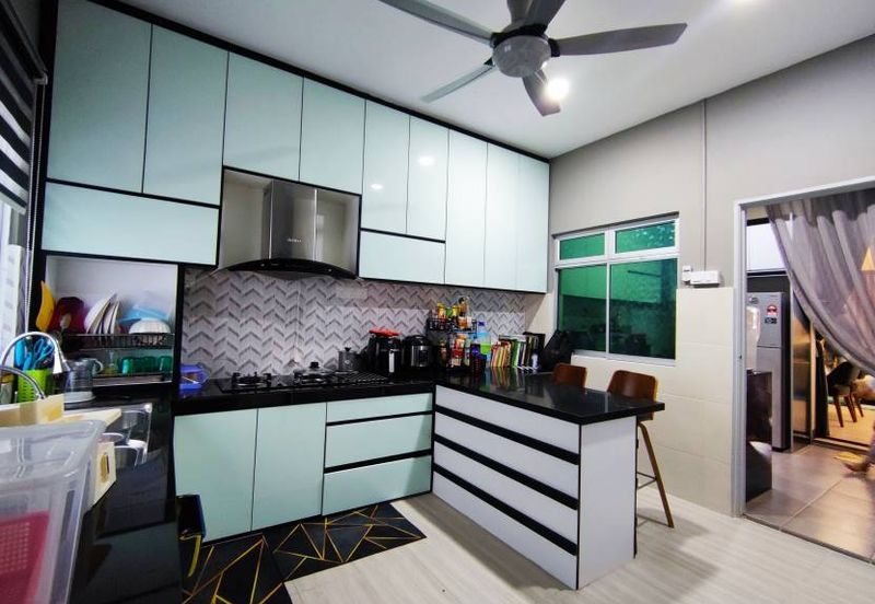 Bandar Saujana Putra 2storey house SUPER CANTIK RENO, EXTEND KITCHEN