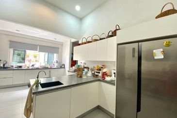 Seksyen 3, Shah Alam