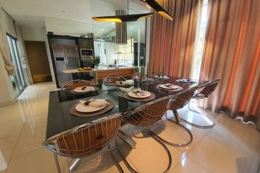 Parkfield Residences, Tropicana Heights