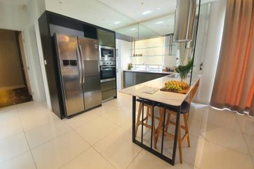 Parkfield Residences, Tropicana Heights