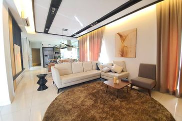 Parkfield Residences, Tropicana Heights