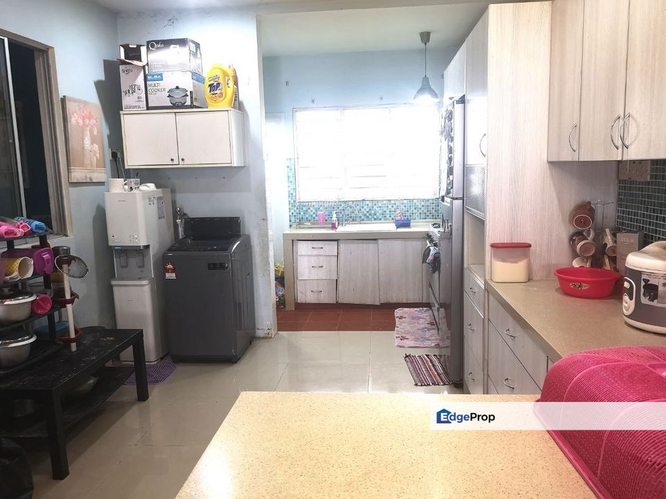 2sty Lestari Putra LEP Paragon Seri Kembangan Kitchen Cabinet, Fully Extended, Selangor, Seri Kembangan