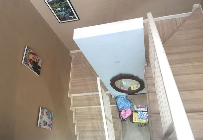 2sty Lestari Putra LEP Paragon Seri Kembangan Kitchen Cabinet, Fully Extended