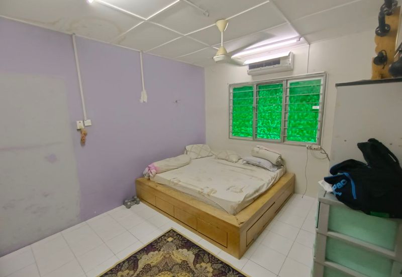 SemiD Cluster 2sty Putra Perdana Puchong NonBumi,Face Open, Extend Dapur