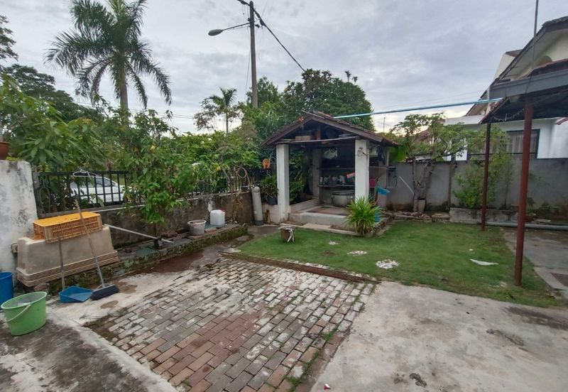 SemiD Cluster 2sty Putra Perdana Puchong NonBumi,Face Open, Extend Dapur