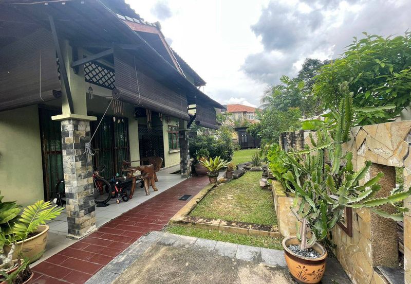 Seksyen 8, Shah Alam