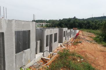 Bandar Baru Salak Tinggi