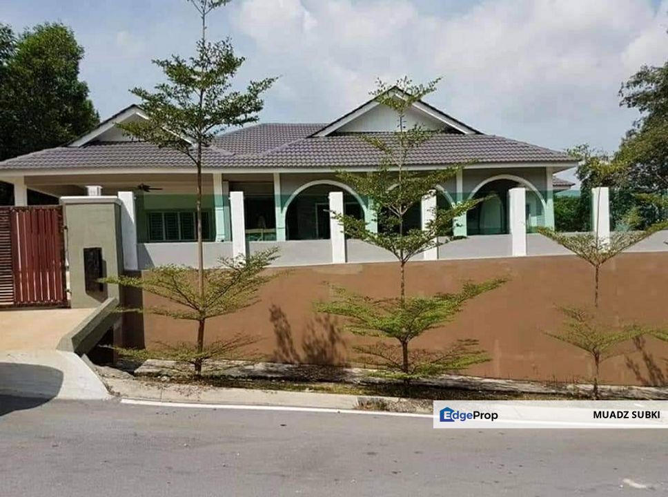 1sty Bungalow Sek 9 Shah Alam CANTIK SANGAT, CAT TERJAGA , 5R5B, Land 9000 sqft, Selangor, Shah Alam