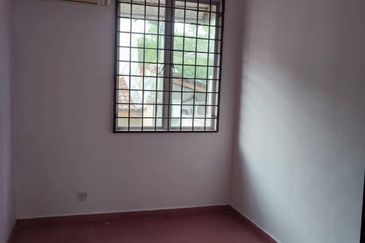 Taman Saujana Puchong