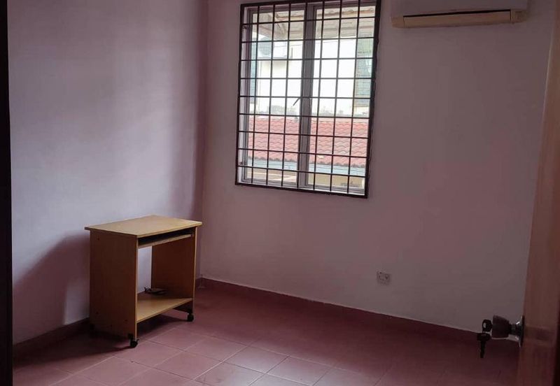 Taman Saujana Puchong