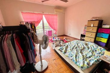 Taman Saujana Puchong