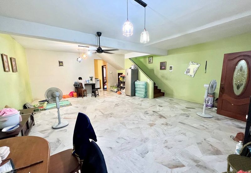 Taman Saujana Puchong