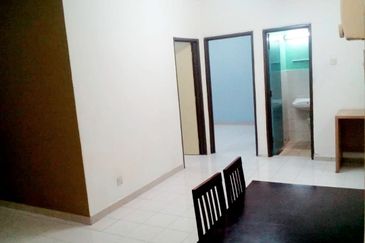 Vista Pinggiran, Taman Pinggiran Putra