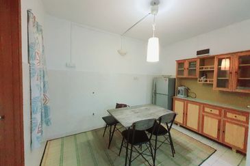 Putra Permai Apartment