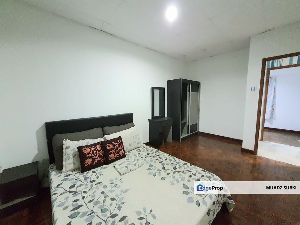Putra Permai Apartment Seri Kembangan MURAH, Near MRT, CAT BARU CANTIK, Selangor, Seri Kembangan