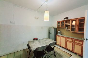 Putra Permai Apartment