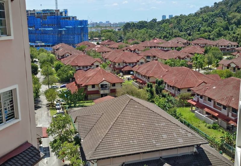 Saujana Aster, Precinct 11