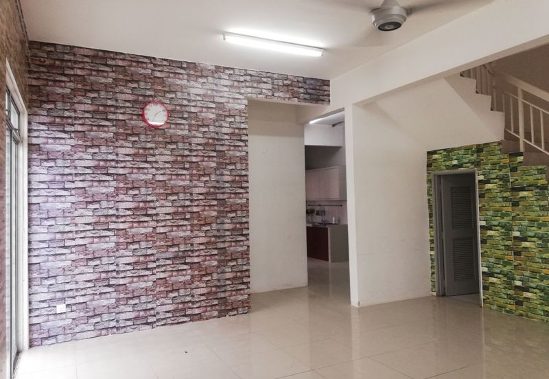 Bandar Saujana Putra 2sty Semi D Cluster Jual Murah, Kitchen Cabinet