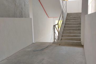 Pangsapuri Cempaka @ Taman Salak Maju