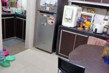 Tasik Heights Apartment