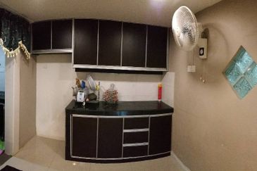 Tasik Heights Apartment