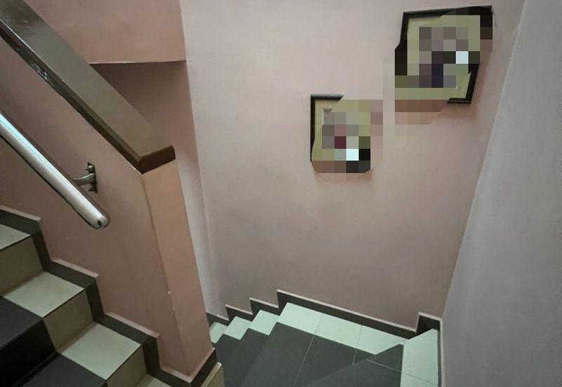 2sty house Bandar Tasik Selatan KL Nonbumi Cantik