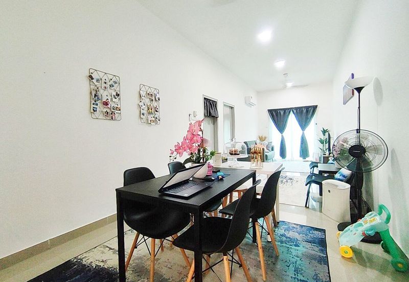 Casa Bluebell @ Cybersouth