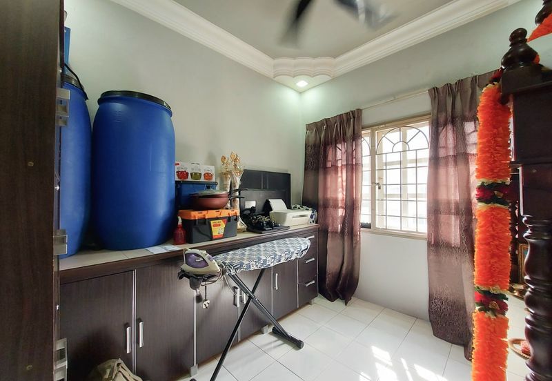 Sri Tanjung Apartment