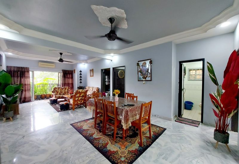 Sri Tanjung Apartment