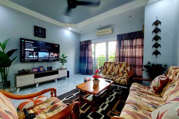 Sri Tanjung Apartment