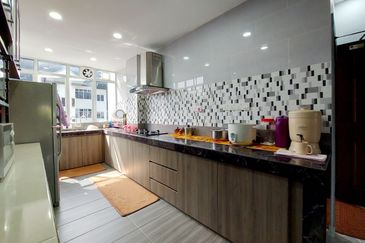 Sri Tanjung Apartment