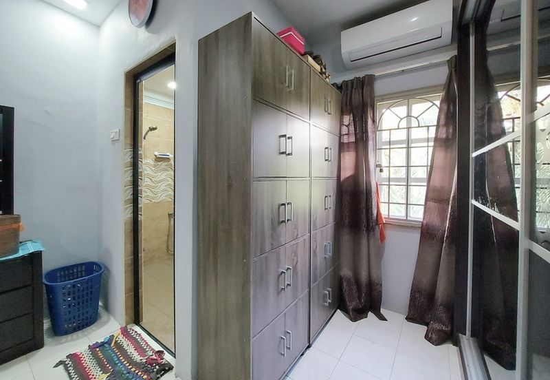 Sri Tanjung Apartment