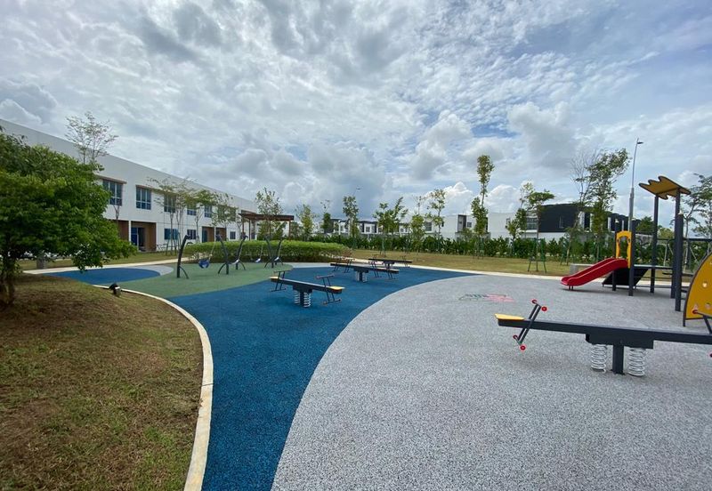 Elmina Green Three @ City of Elmina