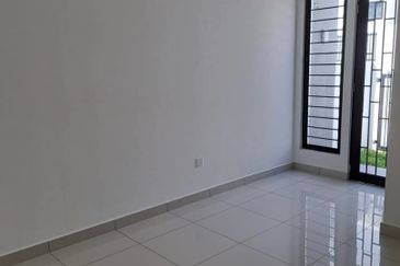 Elmina Green Three @ City of Elmina