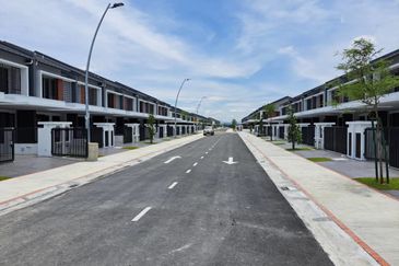 Elmina Green Three @ City of Elmina