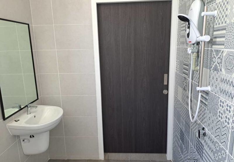 Elmina Green Three @ City of Elmina