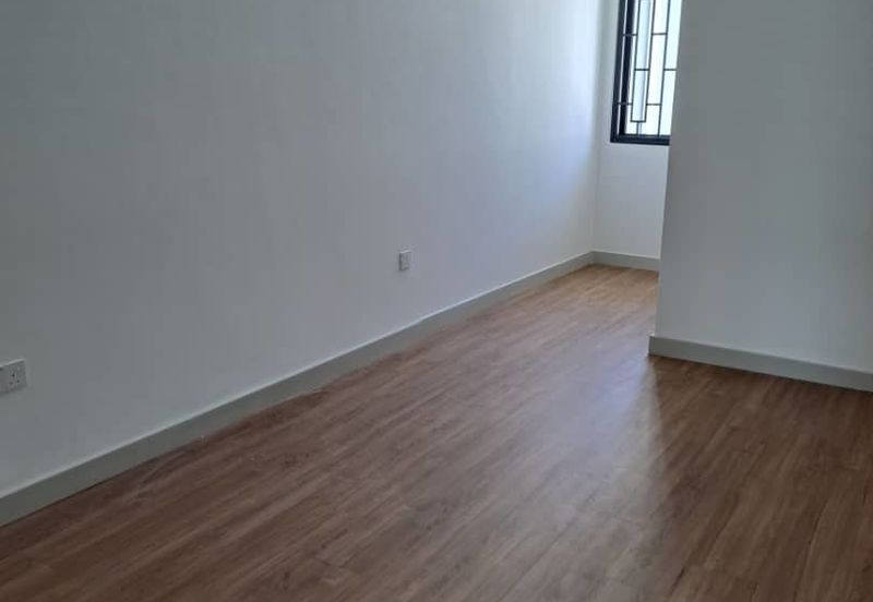 Elmina Green Three @ City of Elmina