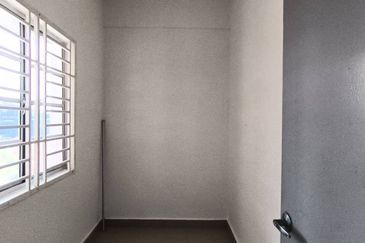 Saujana Aster, Precinct 11