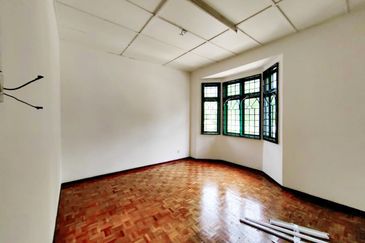 Taman Saujana Puchong