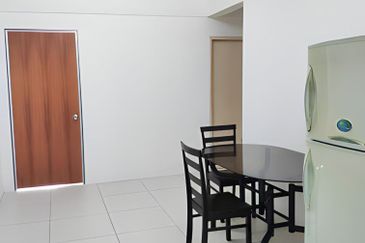 Calisa M @ Calisa Residences