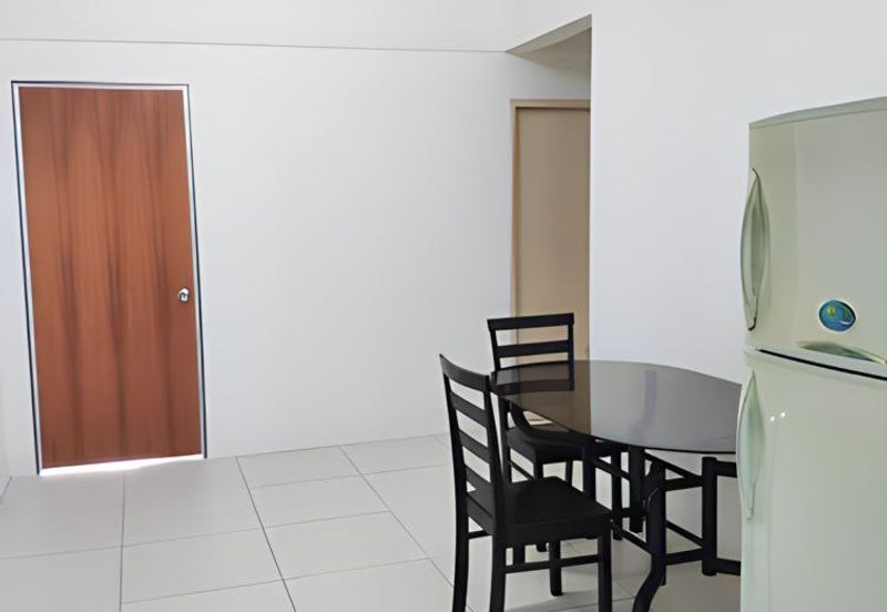 Calisa M @ Calisa Residences