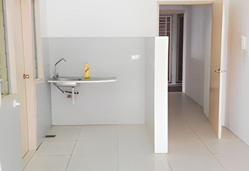 Calisa M @ Calisa Residences