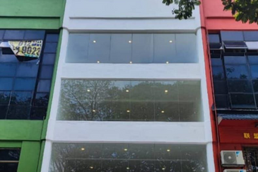 Jalan Kenari, Bandar Puchong Jaya