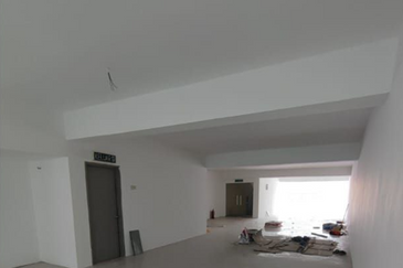 Puchong Shop Office Rent Sewa Murah, Immediate Intake, Renovate Cantik