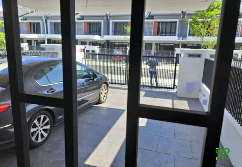 Elmina Green Three @ City of Elmina