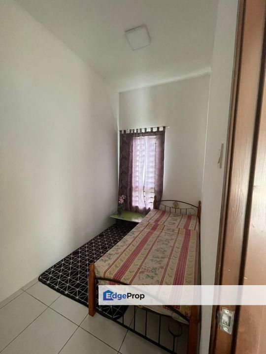 Desiran Bayu Puchong End Lot,Kitchen Cabinet,Cantik, Selangor, Puchong
